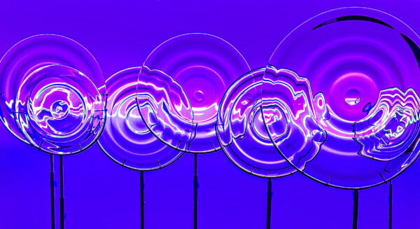 "Horizon Rippes" Collaboration by 2021 Hauberg Fellows from Pilchuck Glass School