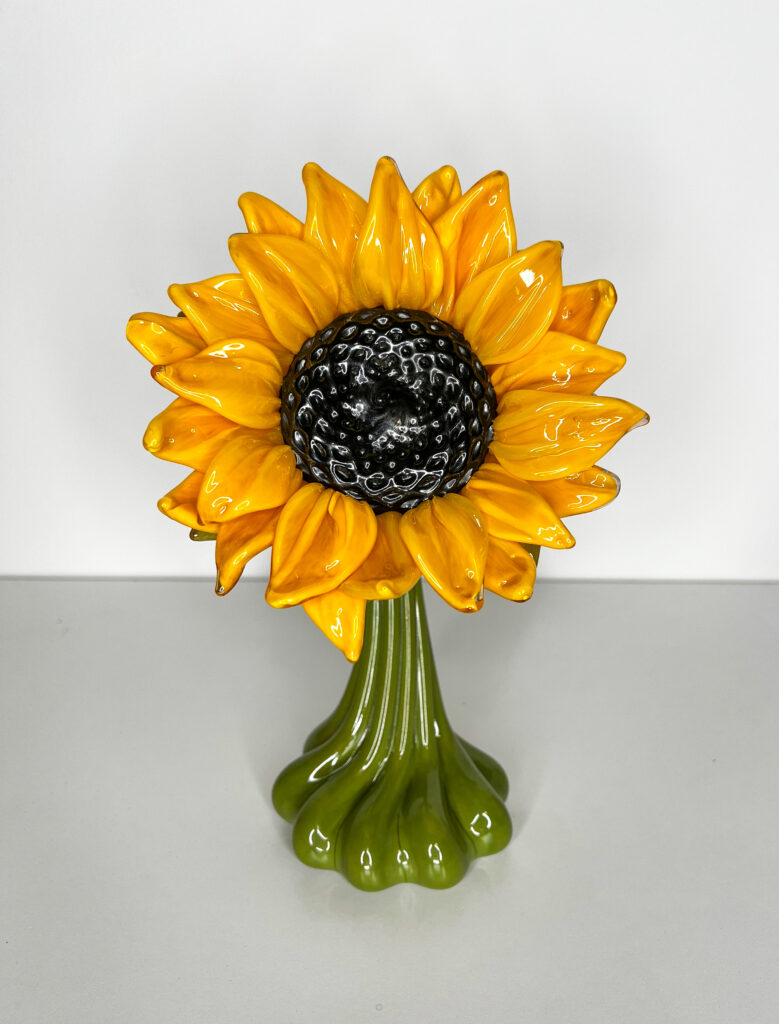 freestanding small sunflower